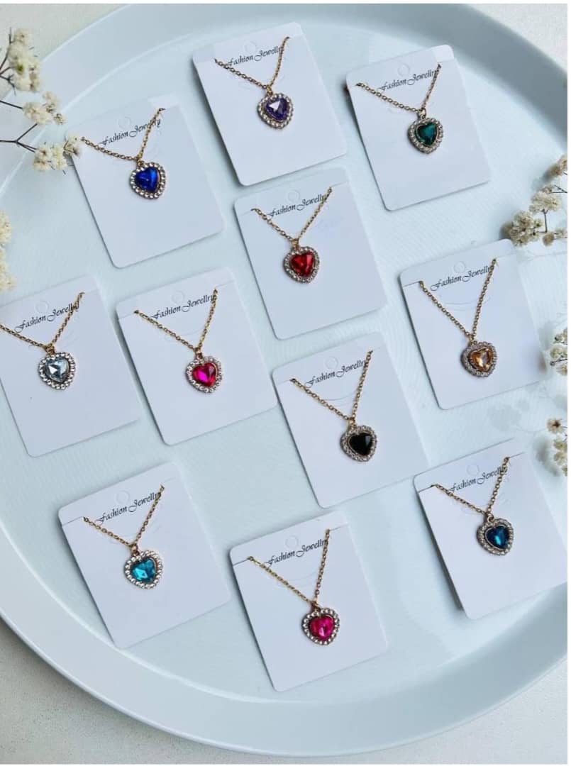 گردنبند قلب نگین دار